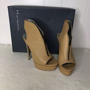H by Halston Women's Solid Leather Zip Fronts Stiletto Platform Sandals Tan Size